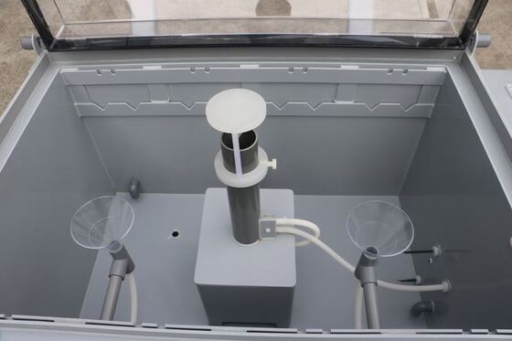 ASTM B117 Автоматический непрерывный сотовый насос Ускоренное старение Соляная распылительная испытательная машина Морская солевая туманная коррозионная стойкость тестер