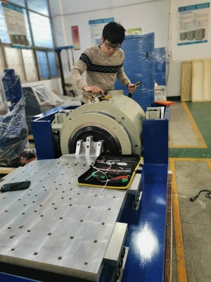 Машина для испытания на вибрационную стойкость вертикальной горизонтальной вибрации электромагнитная высокочастотная для лаборатории