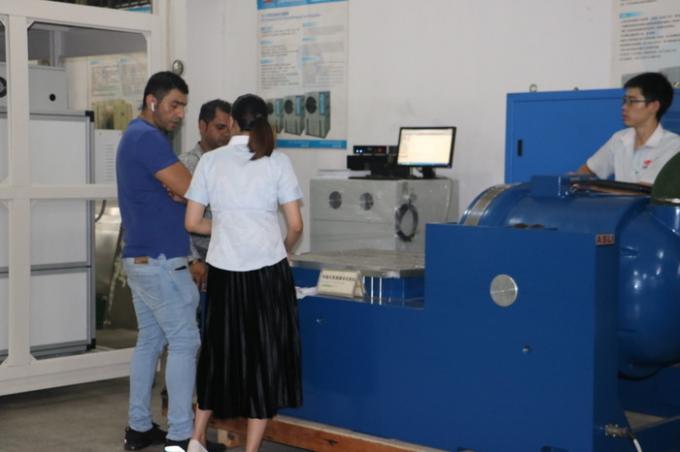 Random Vibration Testing Equipment – control panel and data acquisition interface